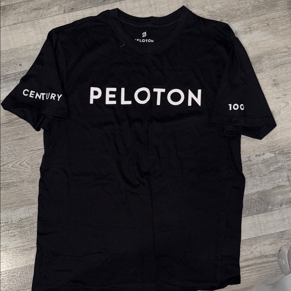 CLOSET CLEANOUT:GONE APRIL 1st Peloton  Century Black Short Sleeve - NEVER WORN